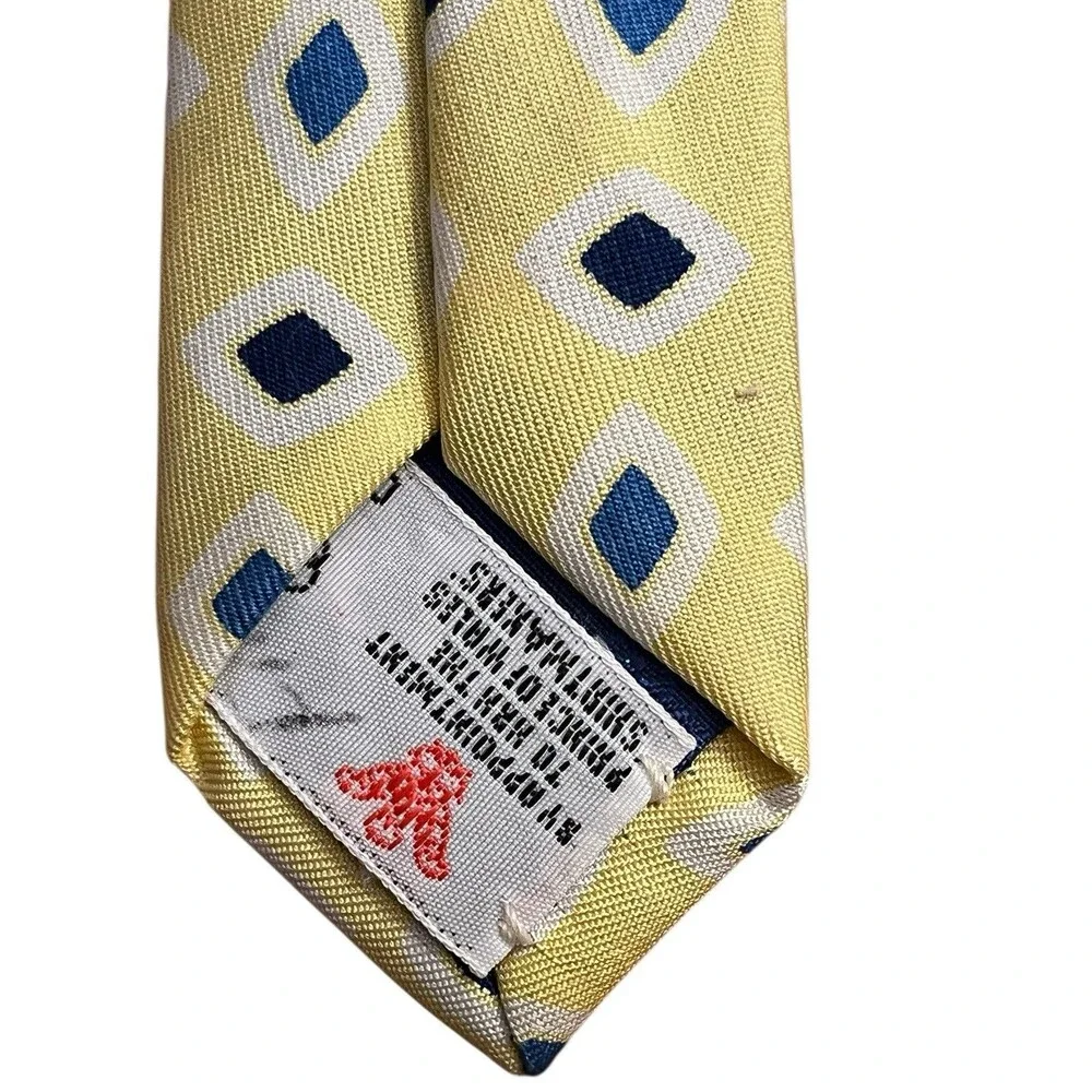 Turnbow Asser to Honor the Prince of Wales Shirtmaker Tie Yellow Blue Diamonds